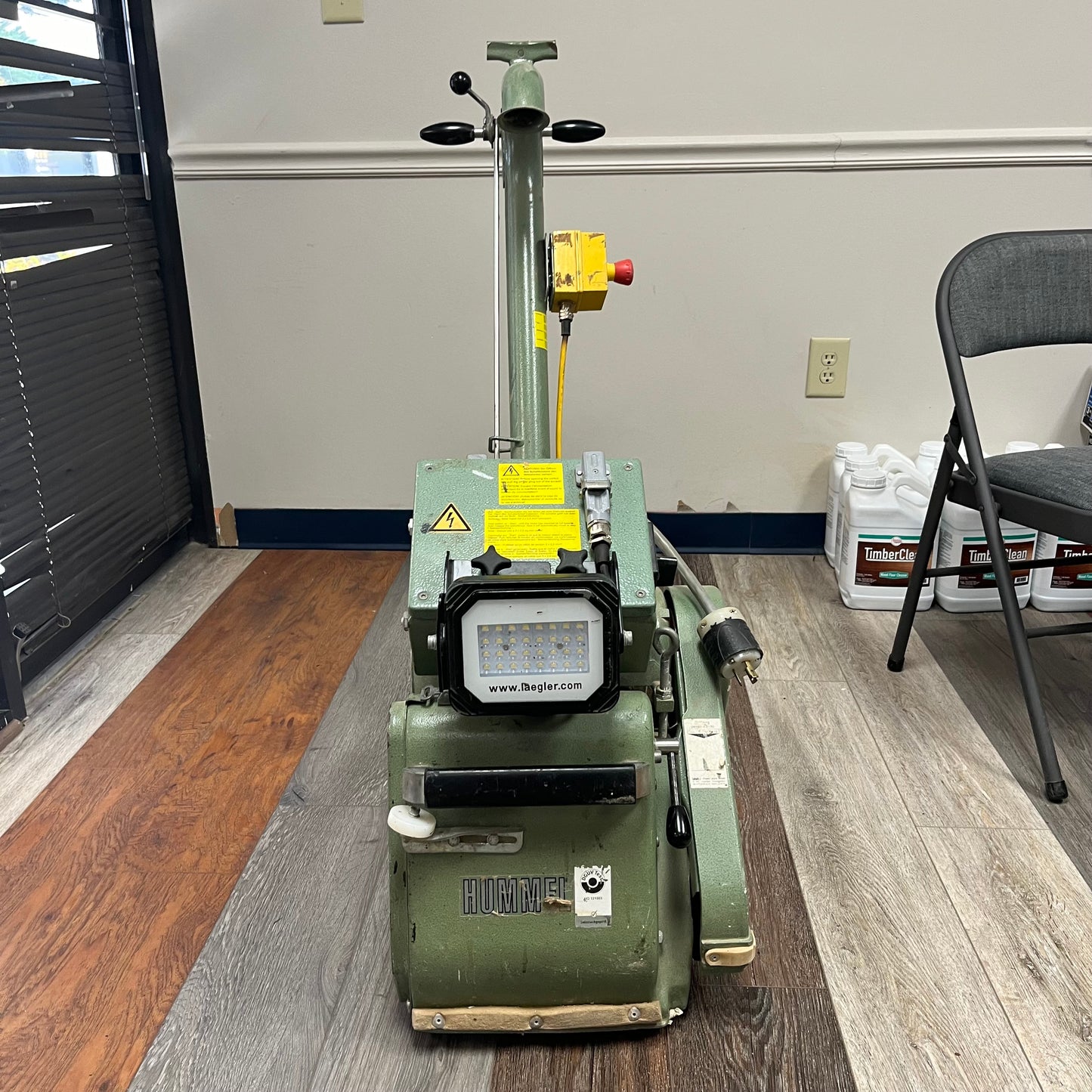 Used 2007 Lagler Hummel W/LED